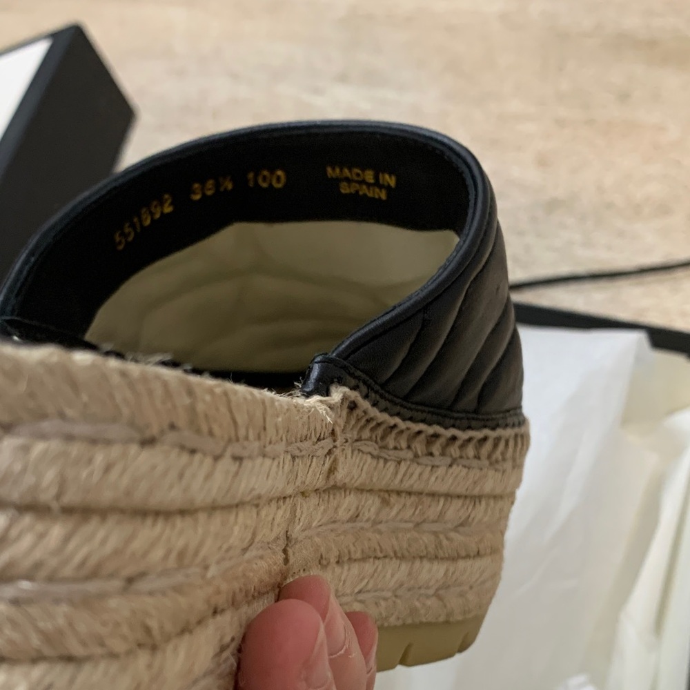 Gucci Black and Gold Espadrille Platform Slides - Picture 11 of 11